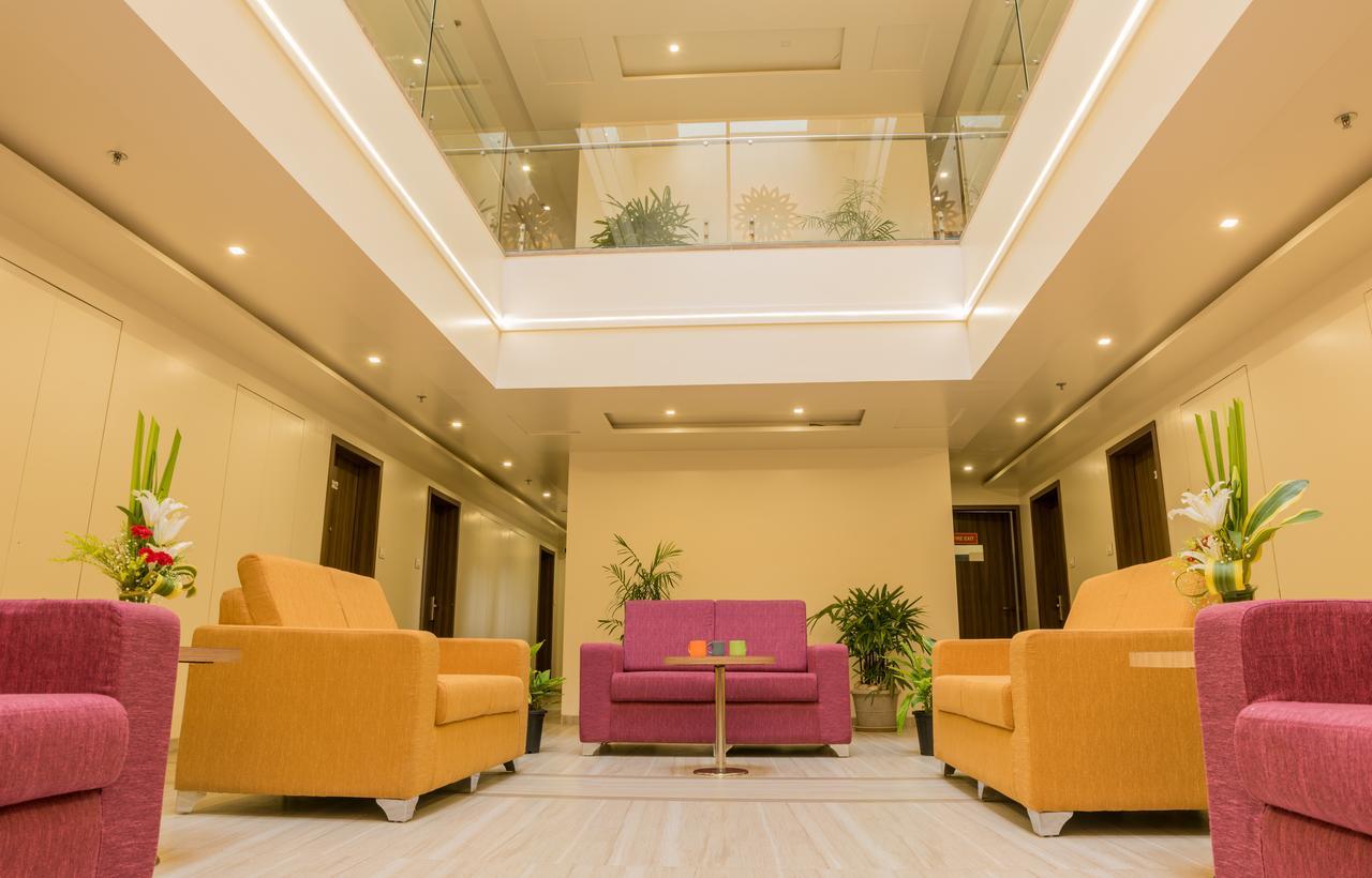 Hotel Grand Rio Nashik Bagian luar foto